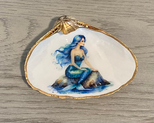 Clam Shell Dish with Mermaid