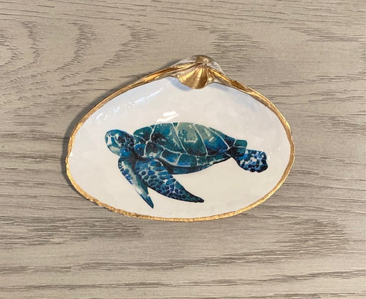 Clam Shell Dish with Sea Turtle